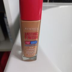 Rimmel foundation