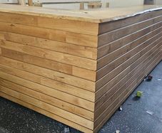 Oak Counter
