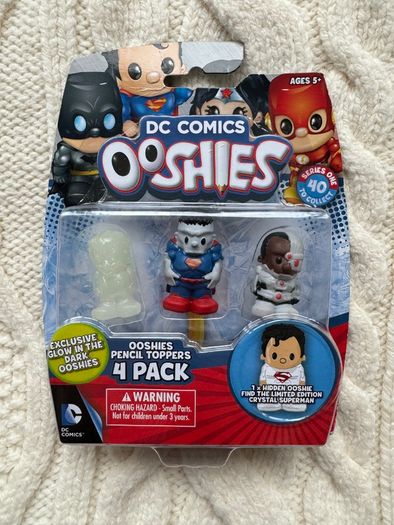 Ooshies DC Comics Pack Cyborg Superman Glow Dark new Please look at the pictures