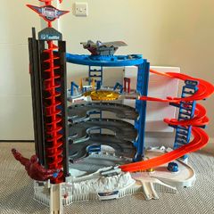 Hotwheels Garage