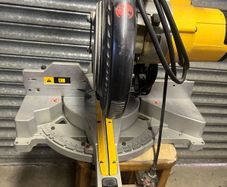 Dewalt miter saw