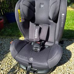 Rodeo iSize car seat will accompany your baby from birth to 6 years of age.
