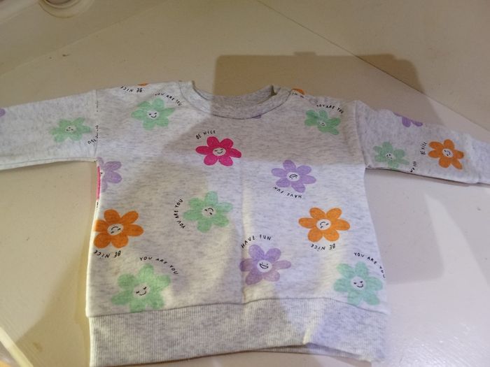 Girls clothing