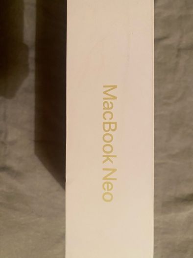 MacBook Neo 13 inch