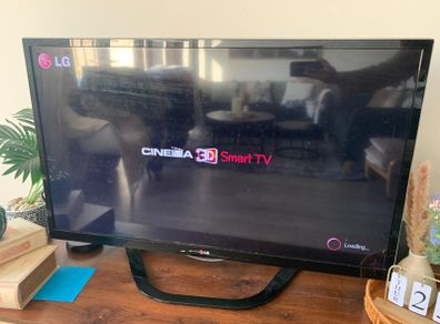 LG smart 3D tv 42inch