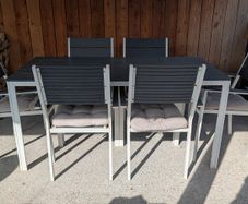 outdoor table
