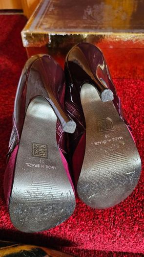 Carvela lace up burgundy patent leather and suede boots stiletto high heels 5