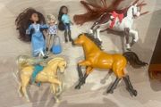 Spirit riding free dolls, horses, carriage, playmobil camping set