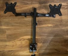 2 monitor Arm setup