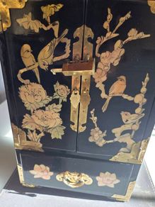 jewellery box