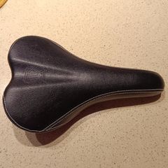 ladies bike saddle