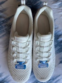 Ladies Skechers