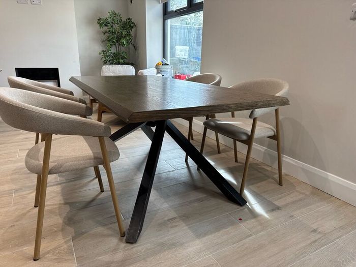 6ft wooden dining table