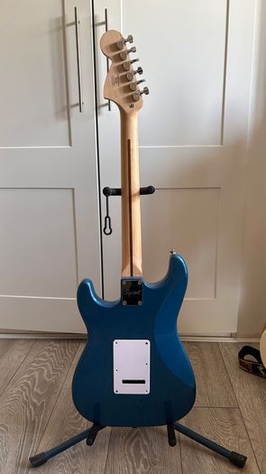Squier Affinity Strat