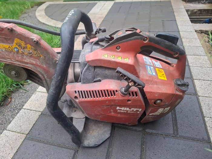 Hilti saw