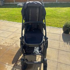 Uppababy Vista v2