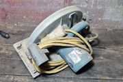 Makita 5903R circular saw