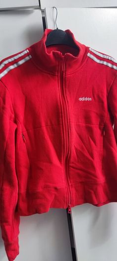 cropped hoodie