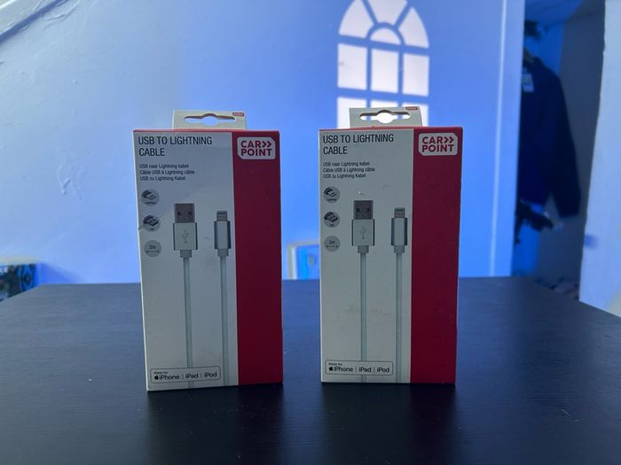 2M USB to Lightning iPhone charger