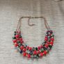 Costume jewellery,glass beads necklace Image 2
