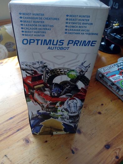 Transformers Beast Hunters Optimus Prime