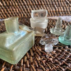 Antique bottle stopper / sea glass