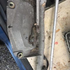 04 opel Astra Wiper motor and linkage