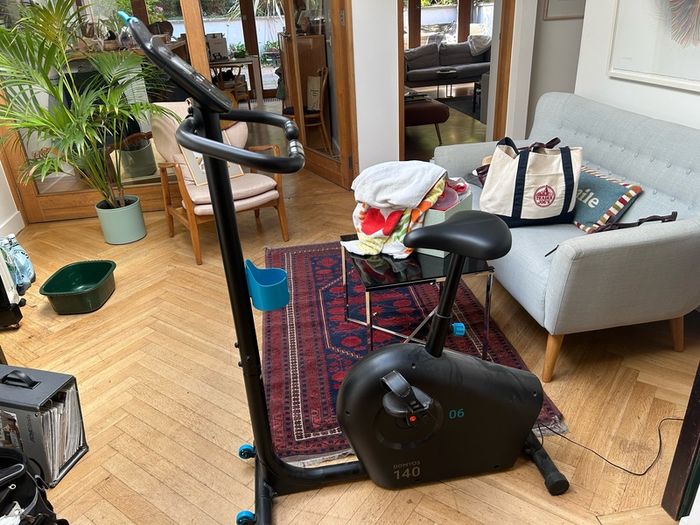 Domyos 140 exercise bike