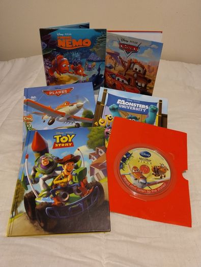 Disney My Favourite Adventures, 5 read along hardback storybooks and cd set