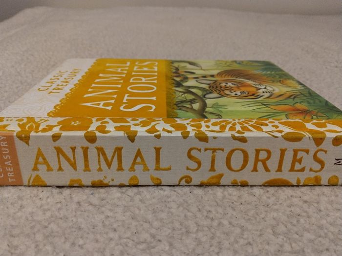Classic Animal Stories book, By Miles Kelly Hardback