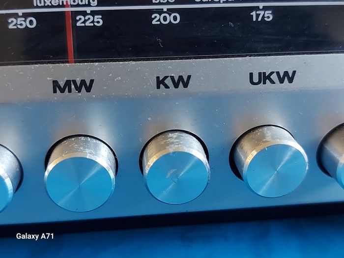 Telefunken Cavatine 201, Mw, Lw Radio plus Tape Deck, German Model in German Language, Powers on and off