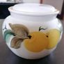 Pottery Jar with Lid Image 9