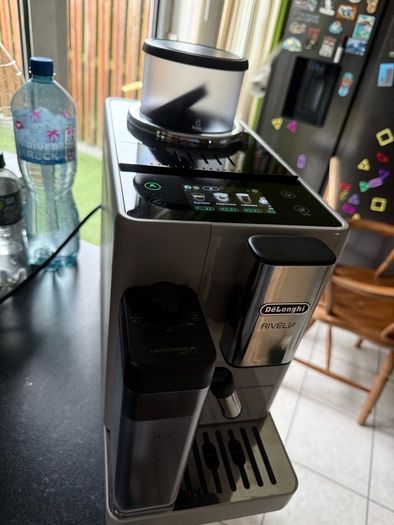DeLonghi Rivelia automatic