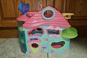Biggest littlest pet shop playset house