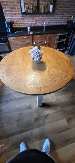 Oak kitchen table