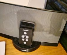 Bose SoundDock digital music system