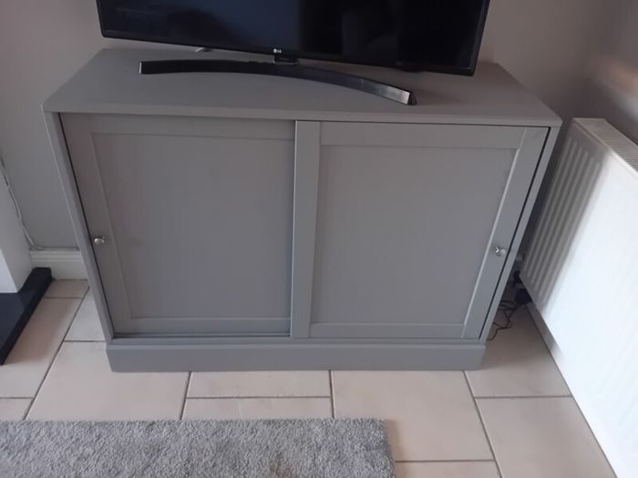 Grey Havatar unit. 3 years old. Excellent condition