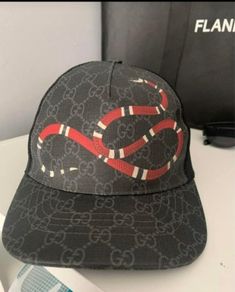 Authentic Gucci Men's Black Snake GG Jacquard Baseball Cap