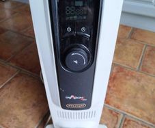Electric oil radiator