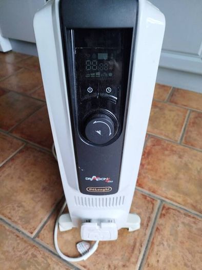 Electric oil radiator