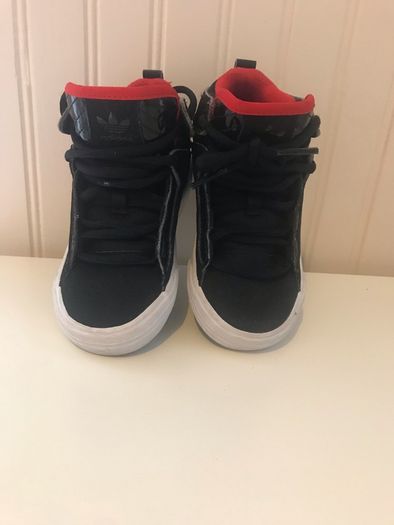 boys adidas high tops