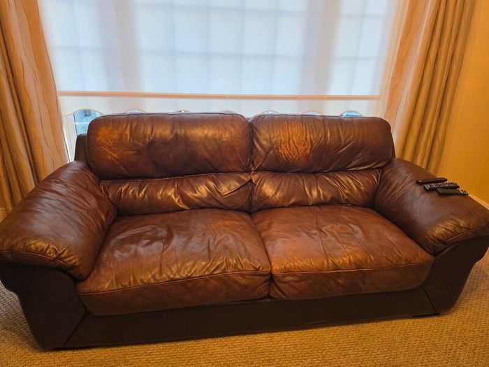2 Couches Available