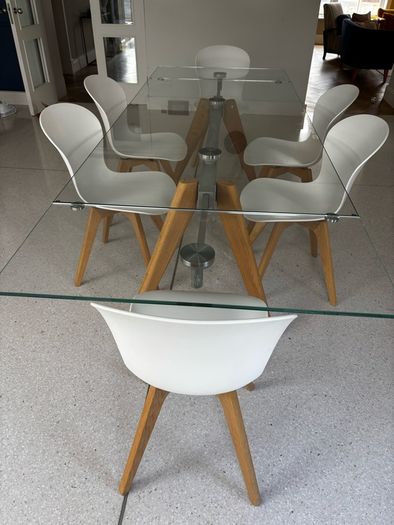 Boconcept Monza Glass Extendable Dining Table
