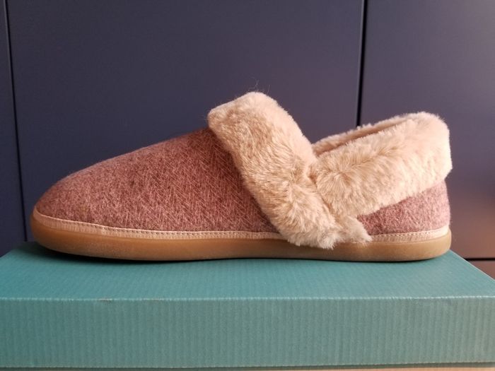 TOMS Slippers Womens 9 UK