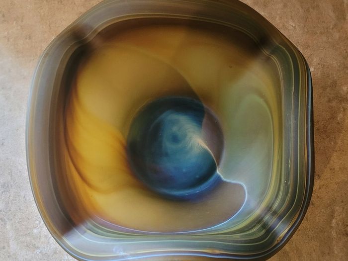 Vintage phoenician swirl art glass bowl
