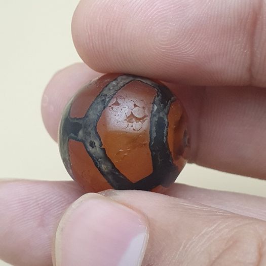 Lot of 2 Vintage Etched Carnelian Agate Beads