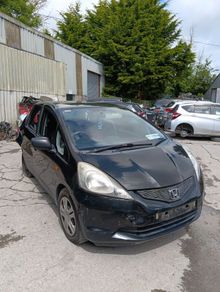 Breaking honda jazz 2010 petrol