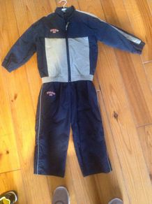 Age 4-5 Tracksuit Top & Bottoms
