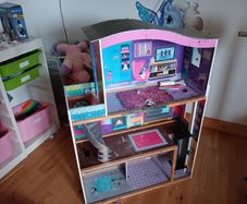 Free Kids Doll House