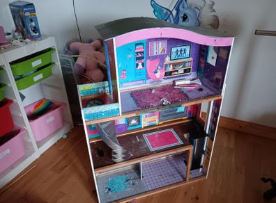 Free Kids Doll House